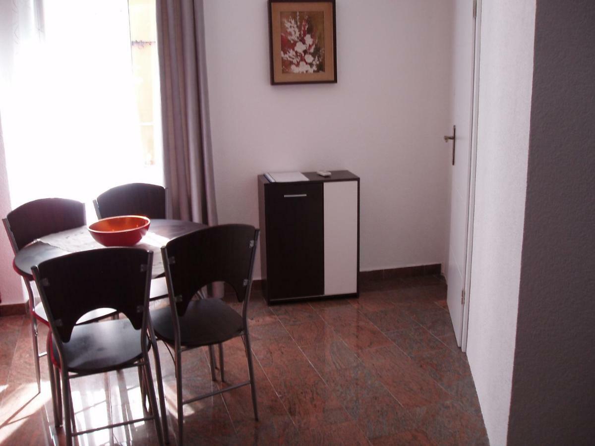 Apartment Oaza Rovinj Exterior photo