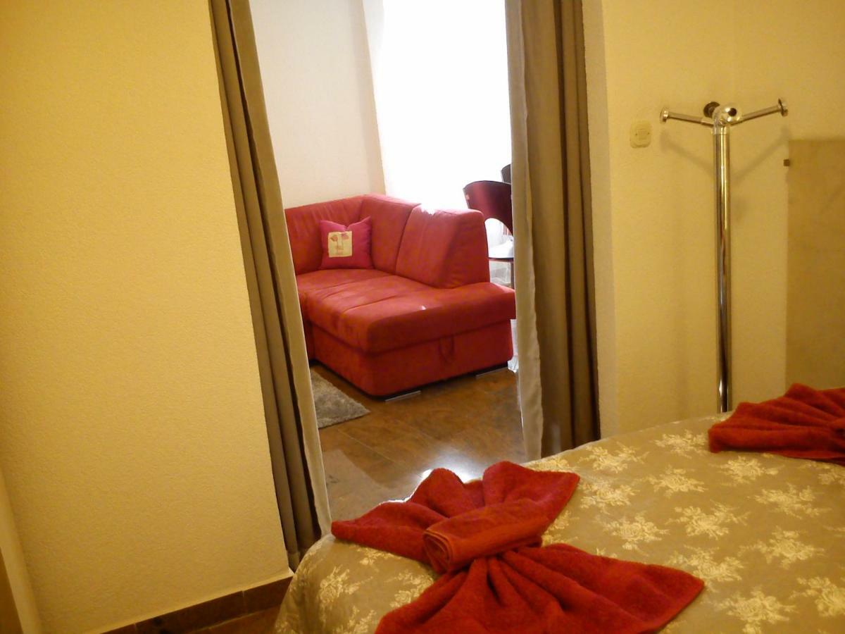 Apartment Oaza Rovinj Exterior photo